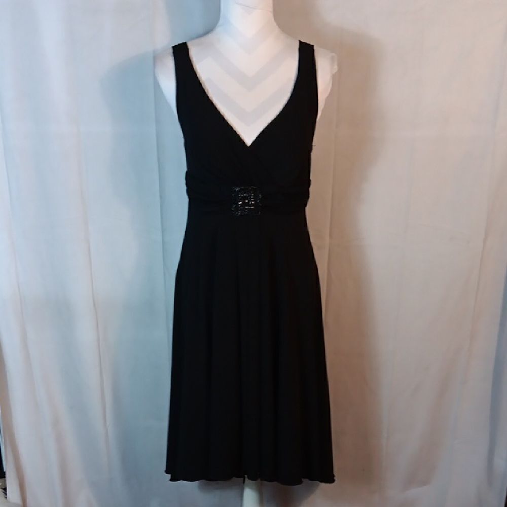 Elegant Black Beaded Sleeveless Dress